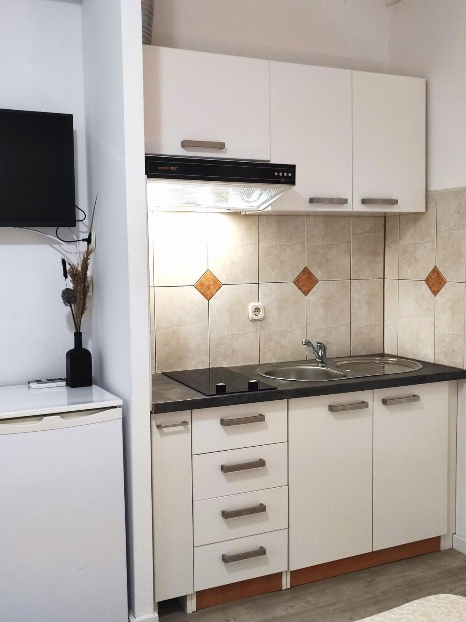Apartments Gavran 2. Baška Voda Quarto foto